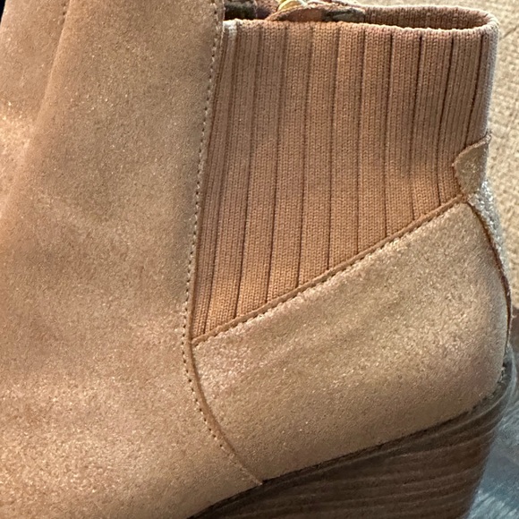 Toms Rose Gold Wedge Booties - Picture 5 of 7